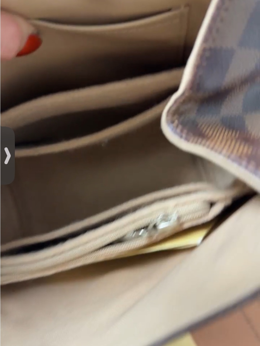 Louis Vuitton Brown Damier Canvas with Beige & Tan Leather Shoulder Bag - Picture 2 of 5